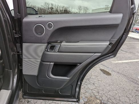 Used 2017 Land Rover Range Rover Sport Supercharged image 31