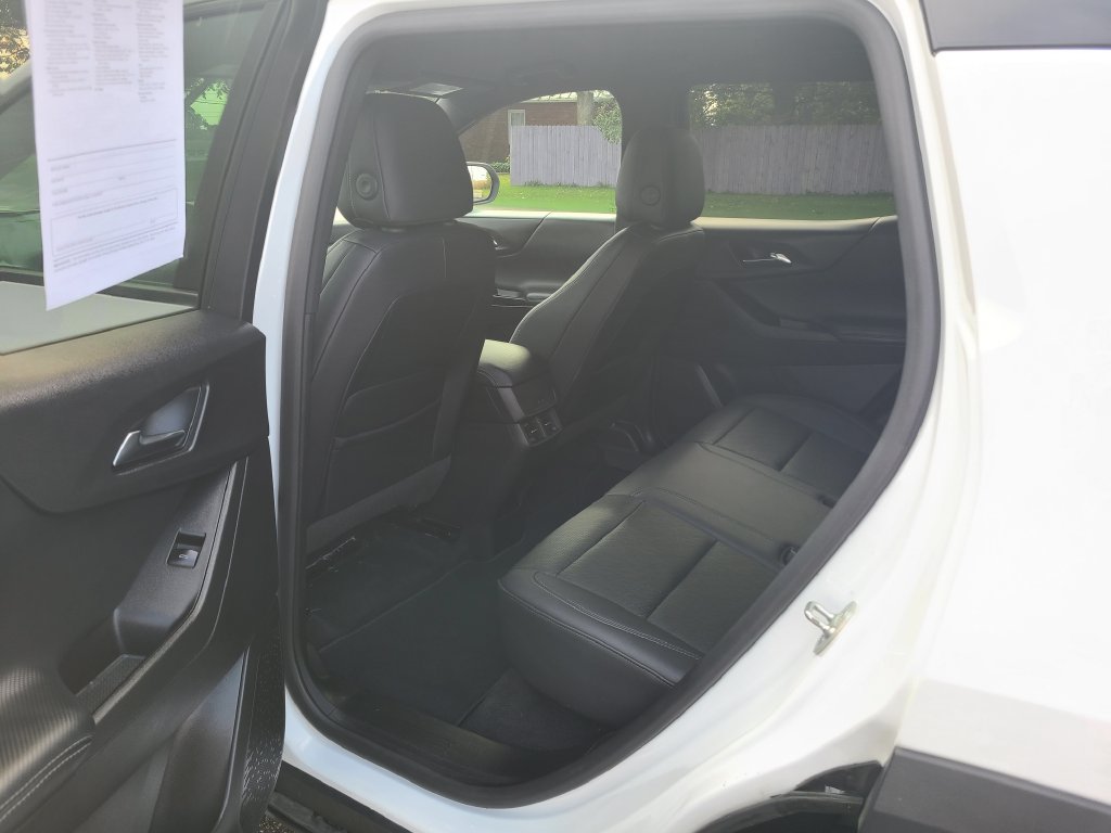 Used 2025 Chevrolet Equinox LT w/ Convenience Package II AWD/4WD image 18