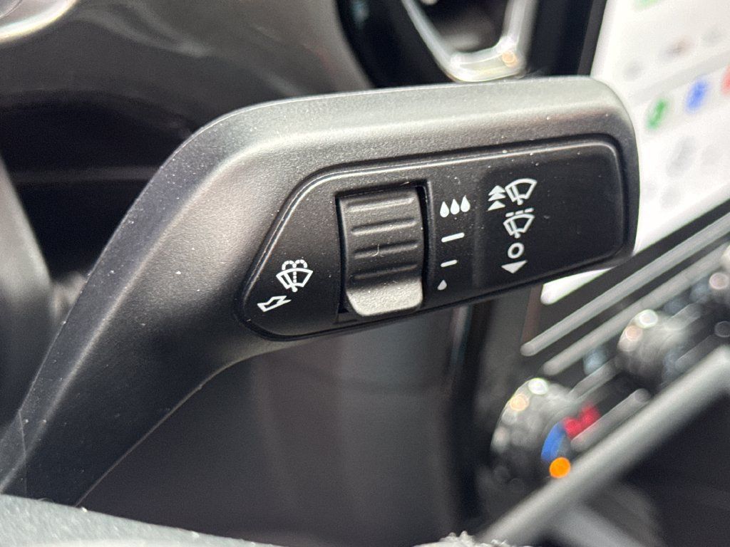 Used 2025 Ford Ranger XLT AWD/4WD image 36