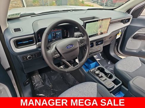 New 2026 Ford Maverick XLT w/ XLT Luxury Package FWD image 15