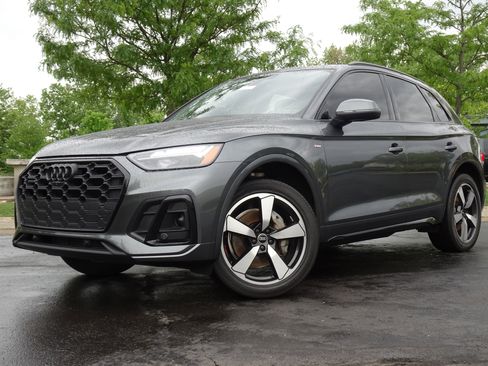 Used 2023 Audi Q5 2.0T Premium Plus w/ Premium Plus Package AWD/4WD image 1