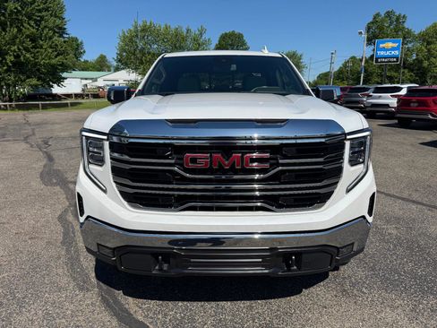 Certified 2024 GMC Sierra 1500 SLT w/ SLT Convenience Package AWD/4WD image 2