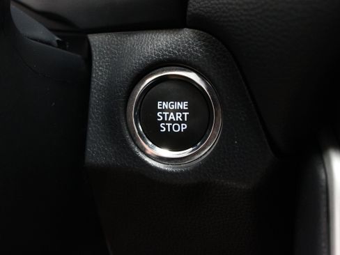 Used 2025 Toyota RAV4 XLE Premium FWD image 18