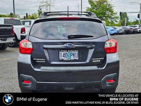 Used 2017 Subaru Crosstrek 2.0i Premium w/ Popular Package #2 AWD/4WD image 4