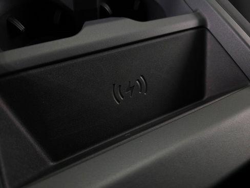 New 2026 Land Rover Defender 110 S image 30