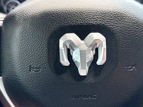 Used 2022 RAM 1500 Big Horn AWD/4WD image 28