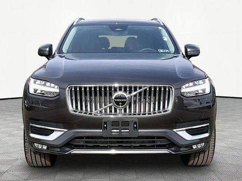 Used 2024 Volvo XC90 B6 Plus w/ Protection Package Premier image 3