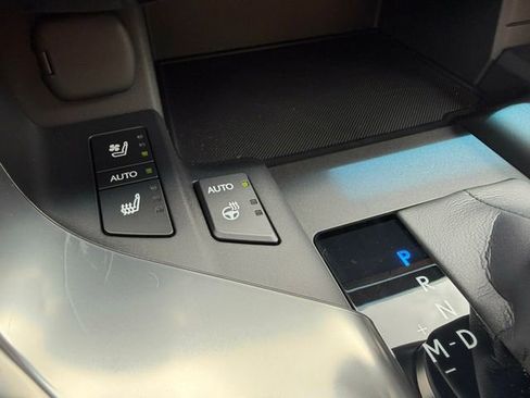 Used 2026 Lexus LX 600 4WD w/ Appearance Package image 34