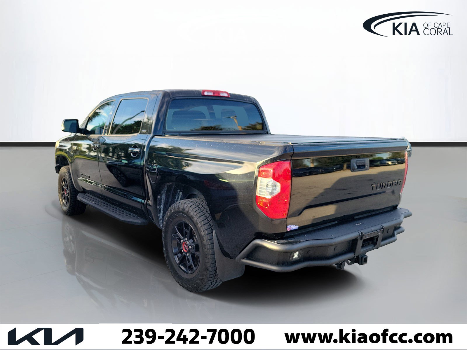 Used 2019 Toyota Tundra SR5 w/ SR5 Upgrade Package RWD image 4