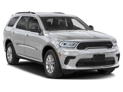 Used 2025 Dodge Durango GT RWD image 9