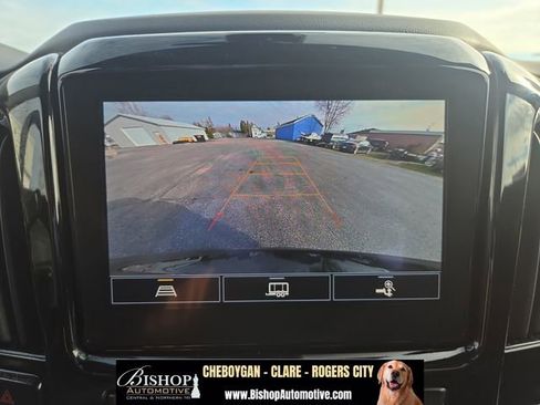 Used 2023 Chevrolet Traverse LT w/ LPO, Floor Liner Package AWD/4WD image 14
