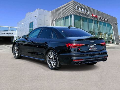 Used 2023 Audi S4 Premium Plus w/ Premium Plus Package AWD/4WD image 2