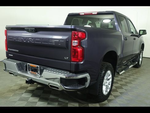 Used 2022 Chevrolet Silverado 1500 LT image 17
