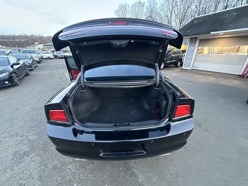 Used 2013 Dodge Charger R/T image 25