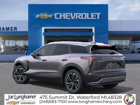 New 2026 Chevrolet Blazer EV LT AWD/4WD image 3