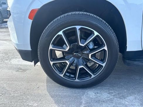 Used 2021 Chevrolet Tahoe RST AWD/4WD image 10
