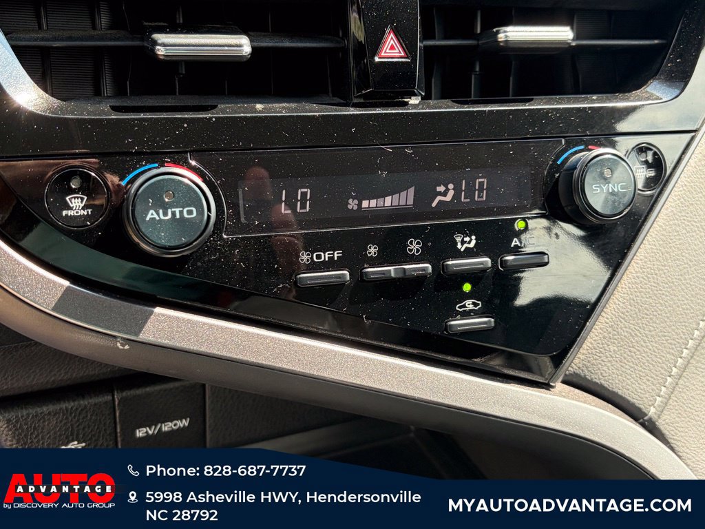 Used 2024 Toyota Camry SE FWD image 15