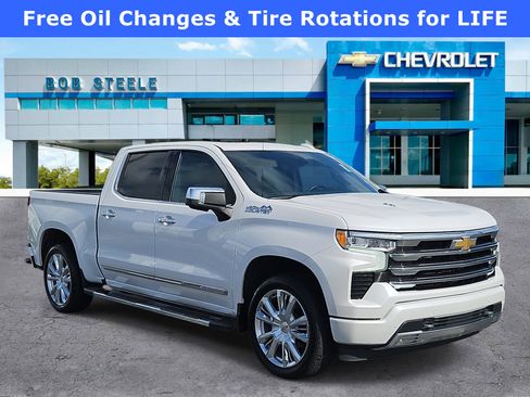 Used 2023 Chevrolet Silverado 1500 High Country w/ High Country Premium Package AWD/4WD image 1