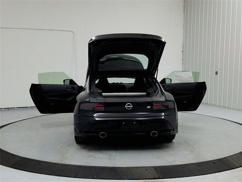 New 2026 Nissan Z Performance w/ Floor Mat Package image 14