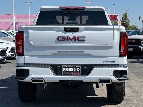 New 2026 GMC Sierra 1500 AT4 w/ Technology Package AWD/4WD image 6