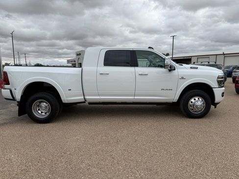 New 2026 RAM 3500 Longhorn AWD/4WD image 3