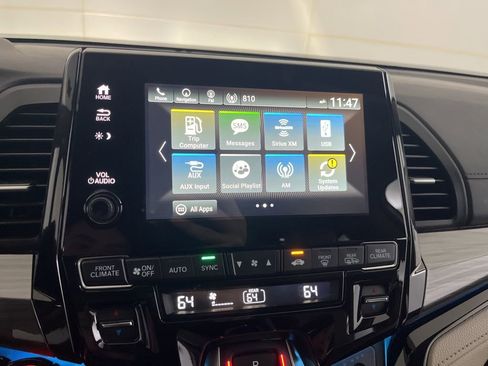 Used 2024 Honda Odyssey Elite image 61