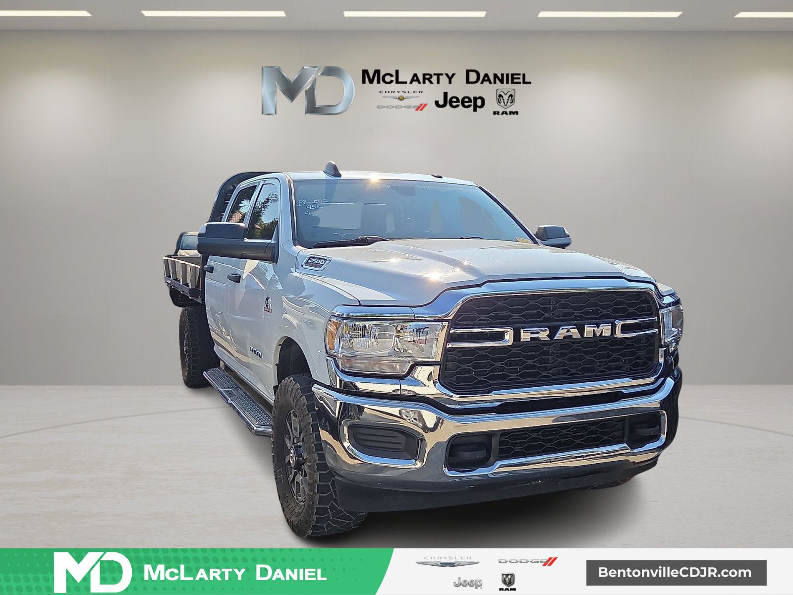 Used 2022 RAM 2500 Tradesman w/ Chrome Appearance Group AWD/4WD image 1