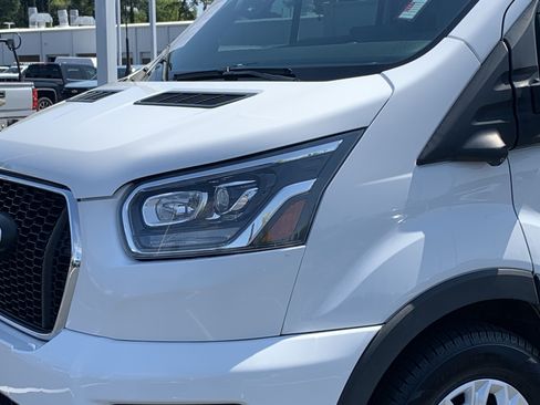 Used 2023 Ford Transit 350 XLT RWD image 6