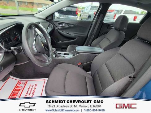Used 2024 Chevrolet Malibu LT image 12