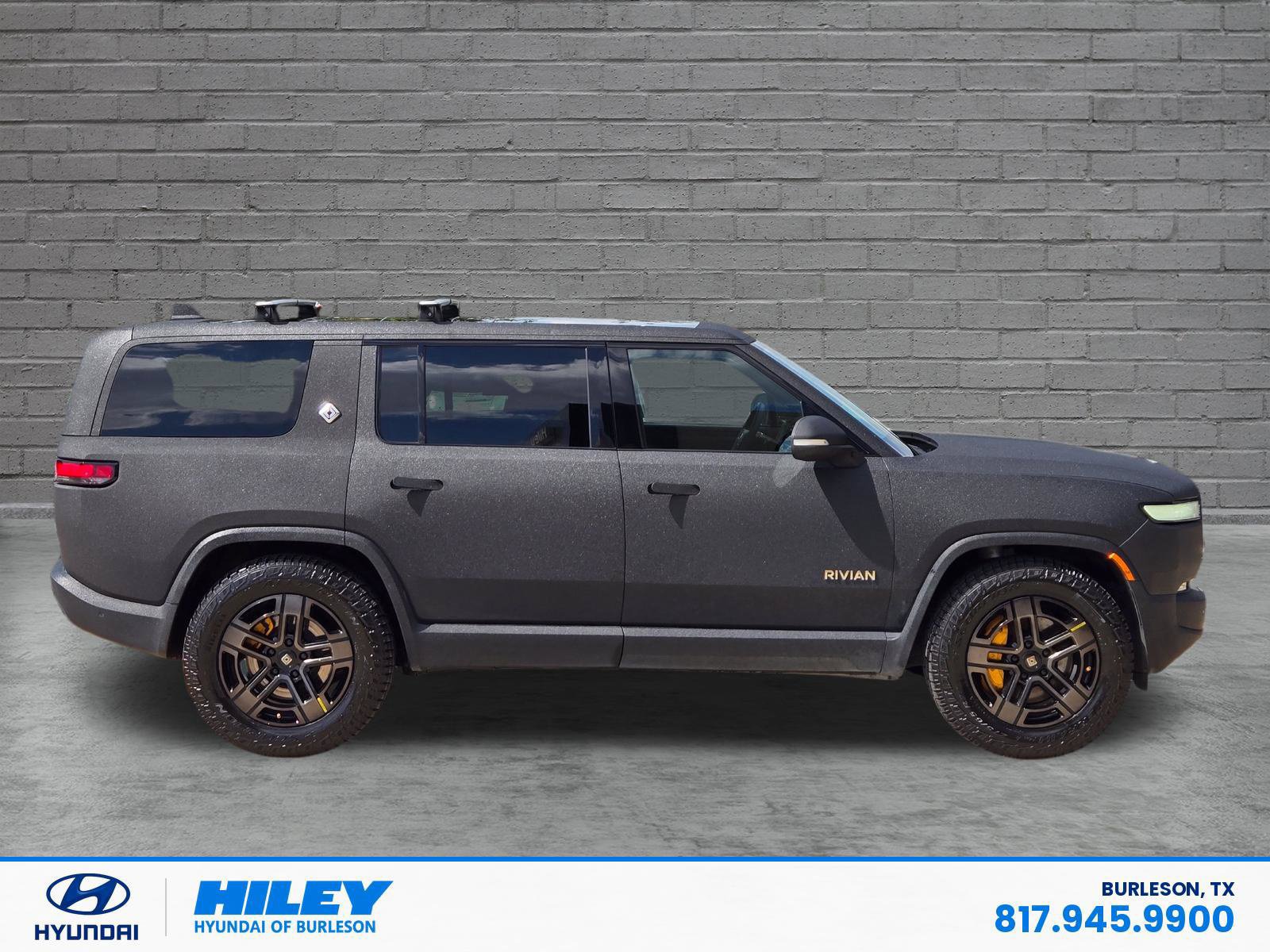 Used 2023 Rivian R1S Adventure Quad AWD/4WD image 3