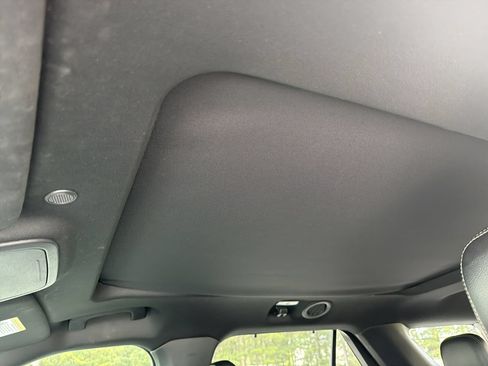 Used 2020 Ford Explorer Limited AWD/4WD image 4