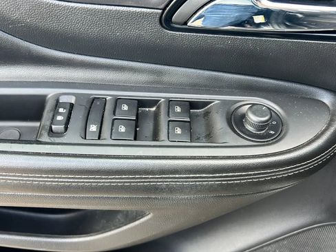 Used 2019 Buick Encore Preferred FWD image 14