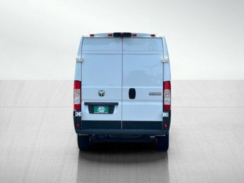 Used 2025 RAM ProMaster 2500 w/ Convenience Group FWD image 5