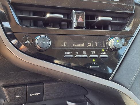 Used 2024 Toyota Camry XSE image 18