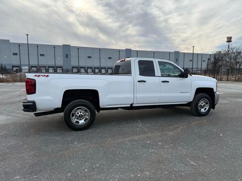 Used 2019 Chevrolet Silverado 2500 W/T w/ WT Convenience Package image 8