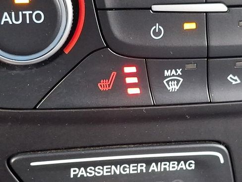 Used 2018 Ford Escape SE FWD image 25