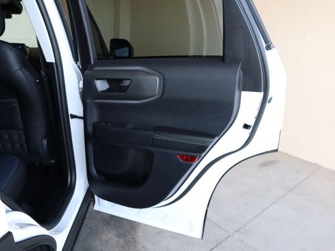 Used 2025 Ford Bronco Sport Outer Banks w/ Outer Banks Tech Package+ image 44