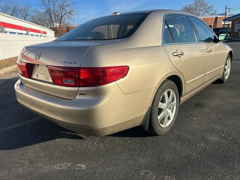 Used 2005 Honda Accord EX image 3