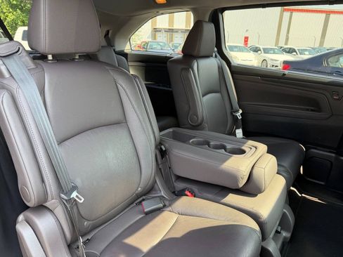 Used 2020 Honda Odyssey Touring image 44