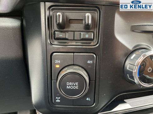 Used 2024 Ford F250 Platinum image 15