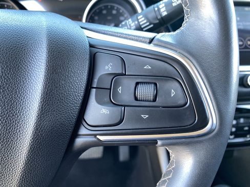 Used 2022 Buick Encore GX Preferred w/ Cold Weather Comfort Package FWD image 28