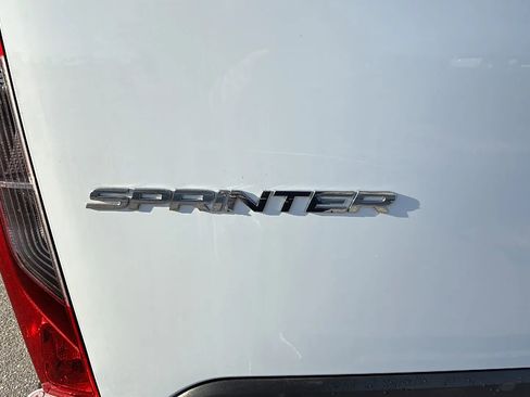 Used 2020 Mercedes-Benz Sprinter 1500 w/ Driver Convenience Package image 18
