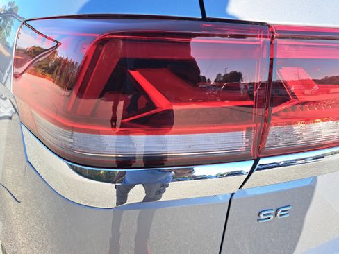 New 2026 Volkswagen Atlas SE FWD image 34
