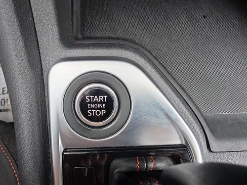 Used 2025 Nissan Sentra SR FWD image 28