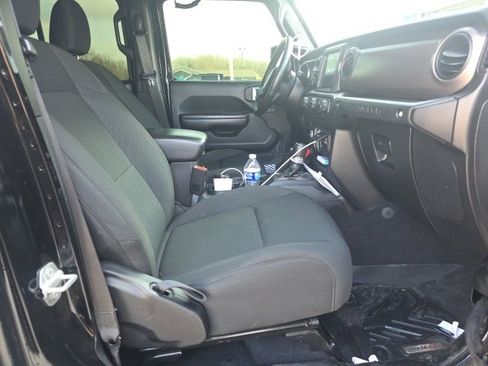 Used 2021 Jeep Wrangler Unlimited Sport image 6