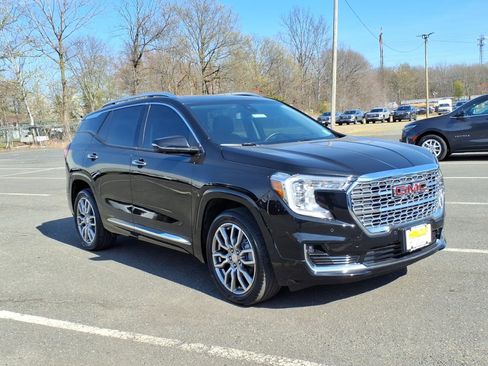 Certified 2024 GMC Terrain Denali w/ Denali Premium Package AWD/4WD image 1