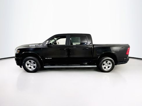 Used 2025 RAM 1500 Big Horn AWD/4WD image 8