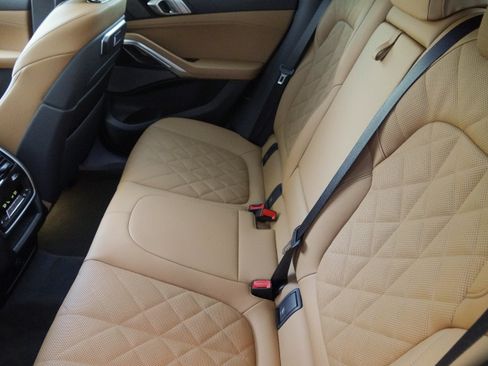 Used 2026 BMW X6 M60i AWD/4WD image 38