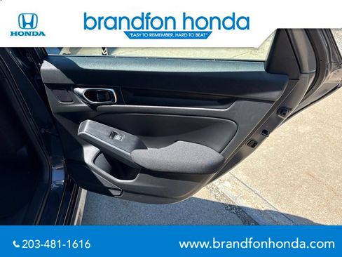 Used 2023 Honda Civic EX image 9