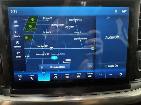 Used 2021 Ford F150 Lariat w/ Equipment Group 502A High AWD/4WD image 23